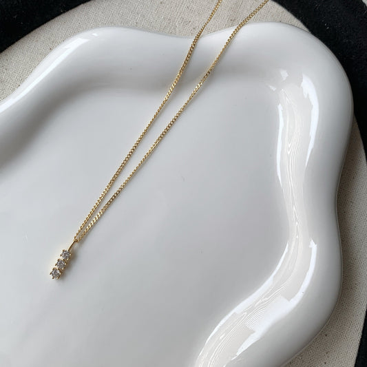 COLLIER AGT GOLD OZ 3 PIERRES