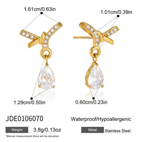BOUCLES D’OREILLES ACIER REF E0106070